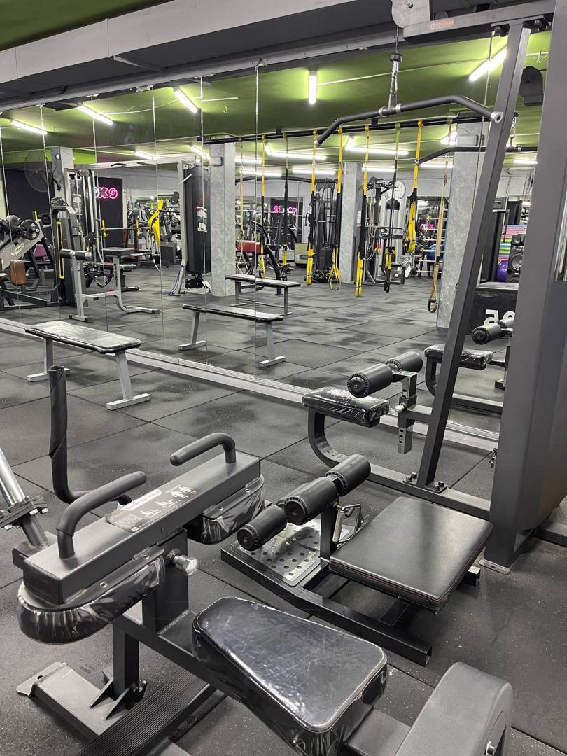 باشگاه بانوان اکسیر