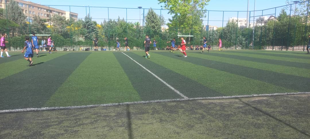 باشگاه ستارگان خوشه طلایی