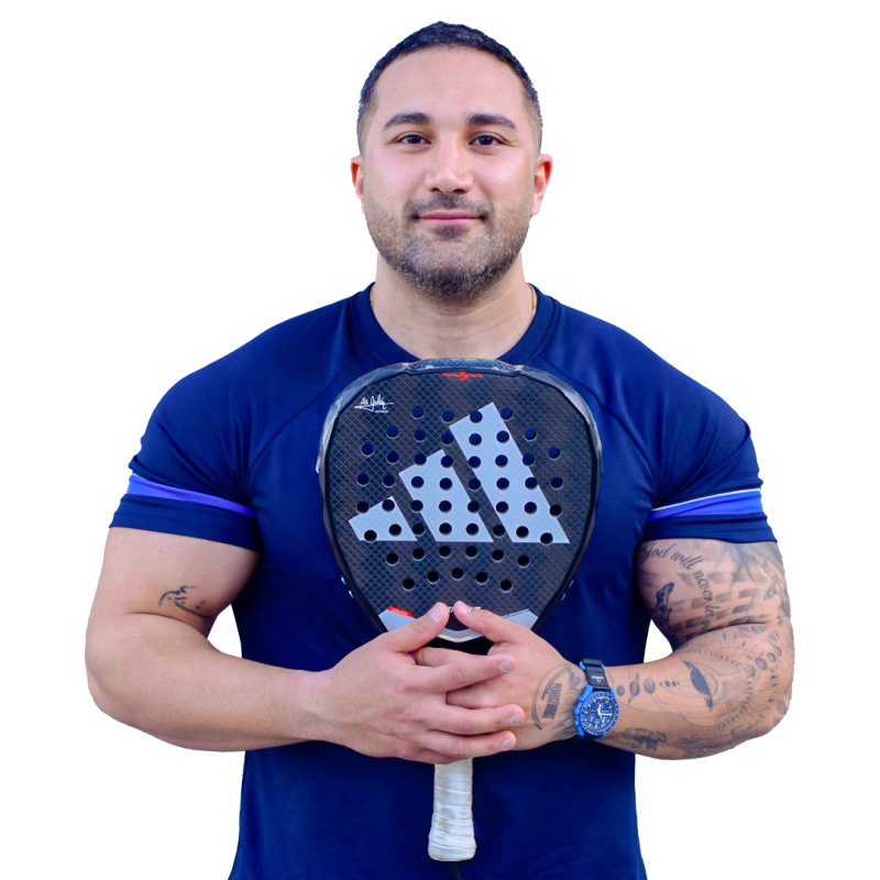 علی خانزاده